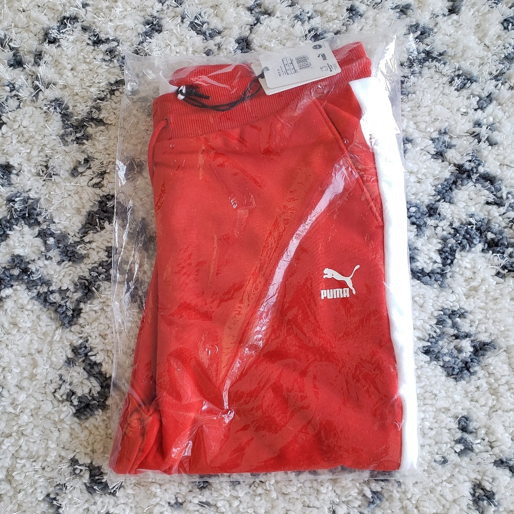 PUMA x Hello Kitty Pants